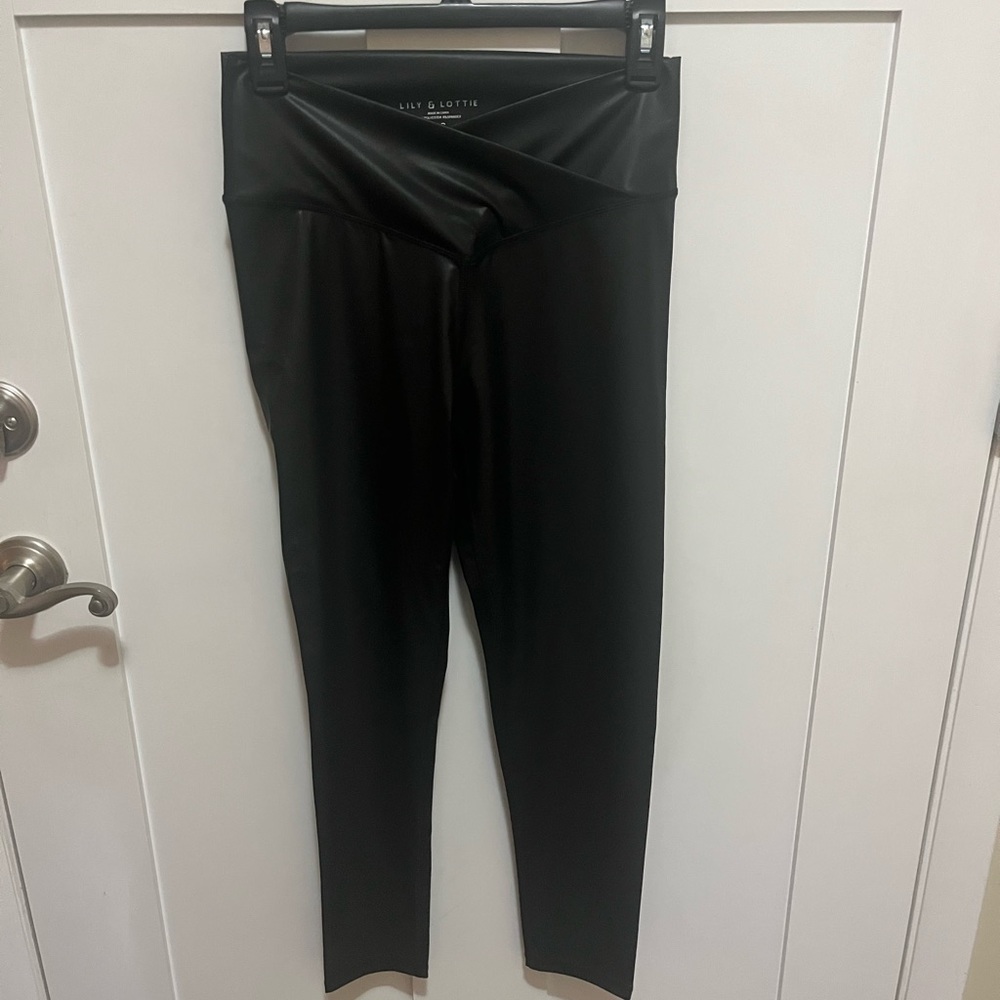 Lily & Lottie Black Faux Leather Leggings- L